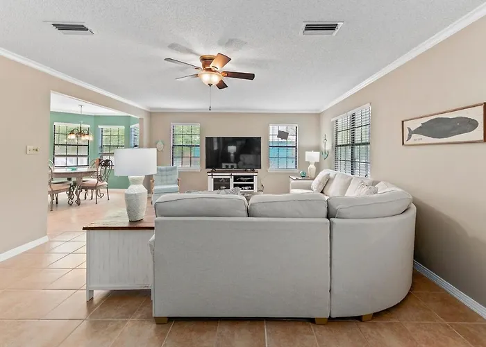 3br-pets-yard -bay Access -wi-fi Holiday home *